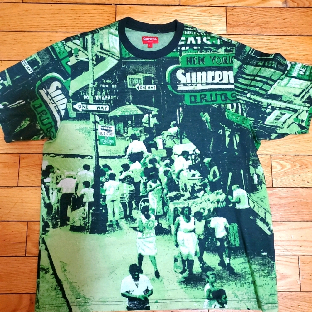 Supreme t-shirt